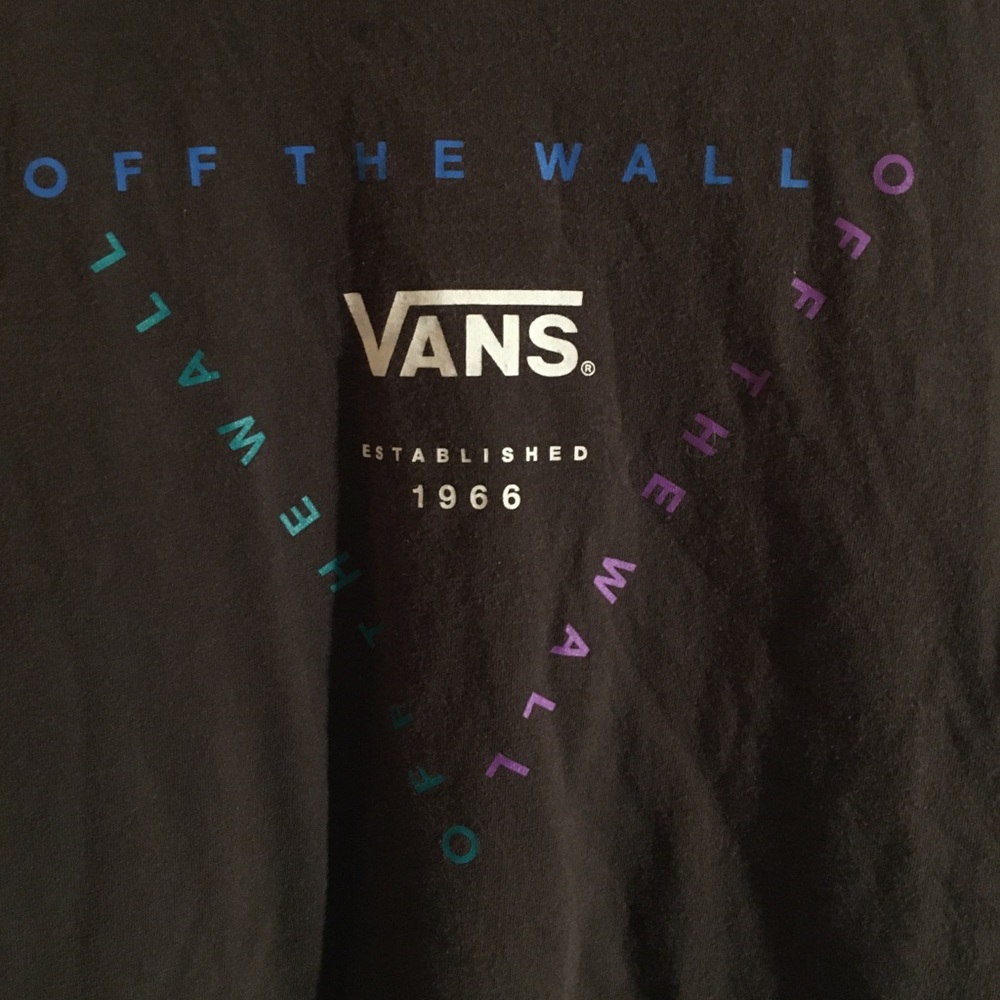 Men’s short sleeve grey vans shirt